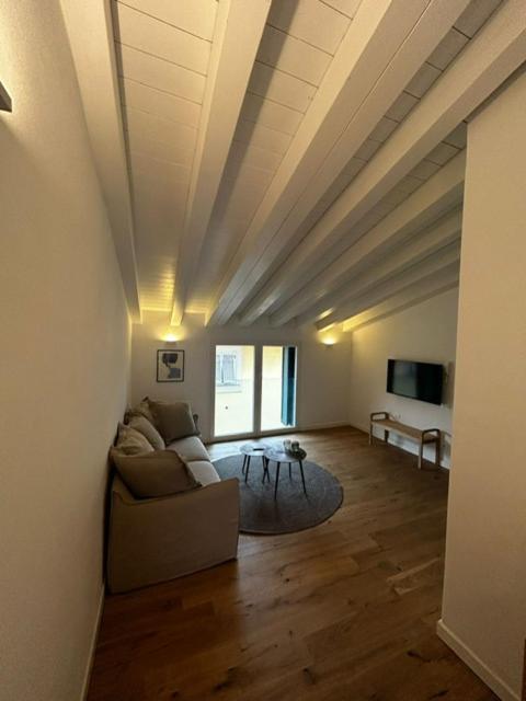 Apartment Waterfront Balcony I Grani 5 Grand Livorno