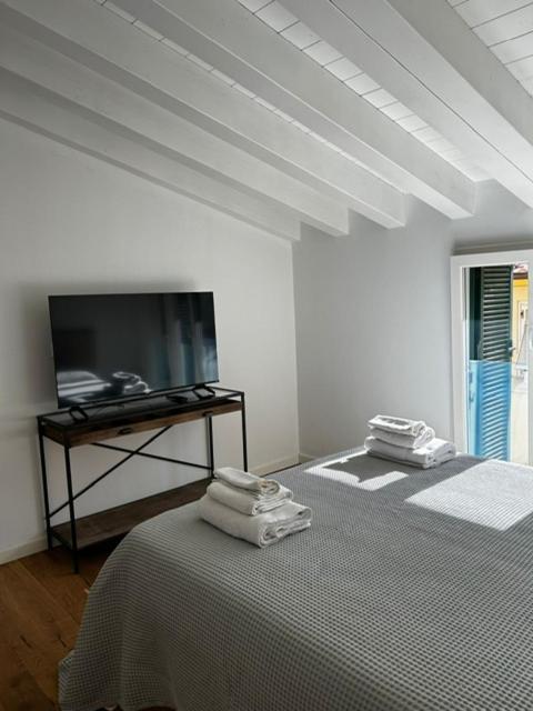 Waterfront Balcony I Grani 5 Grand *